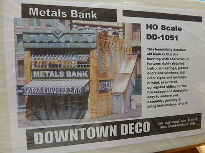 Downtown Deco HO #DD1051 Metals Bank  (Plaster Kit)