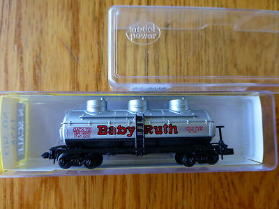 Model Power N #3413 (Rd #701) GATX Baby Ruth Tank Car w/Rapido Couplers