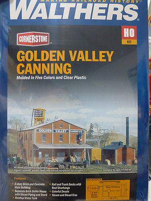 Walthers Cornerstone HO #3018 Golden Valley Canning Company -- Kit - Main Buildi