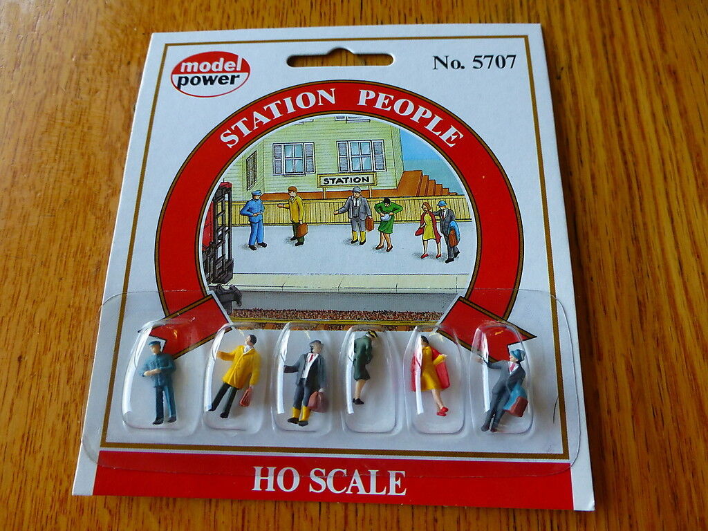 Model Power #5707 HO Figures Painted -- Station People